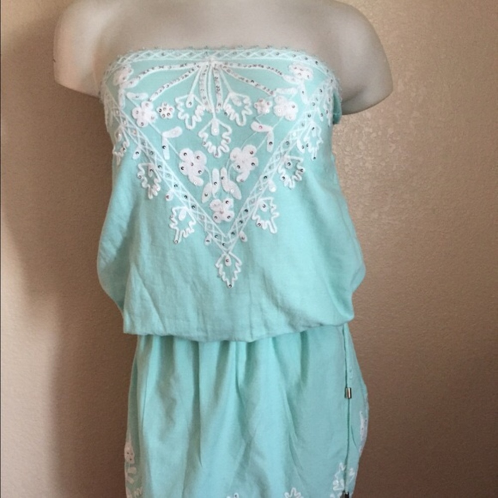 Strapless Cover Up